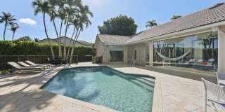 2245 SW 16th Place Gallery 37