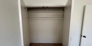 Charming 3 bedroom 2 bath townhouse Gallery 11