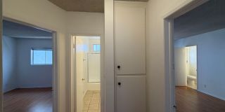 Spacious Apartment in Sawtelle Los Angeles Gallery 14