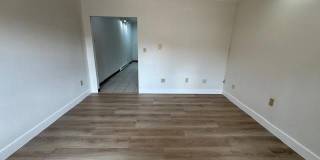 32-N ALLISON Street unit: B Gallery 2