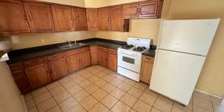 Northeast El Paso 4 Bed 2 Bath  Refrig A/C Gallery 8
