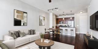 Aston Post Oak Gallery 3
