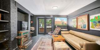 351 W 30th Street Gallery 14