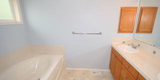 4 BEDROOM REDMOND HOME FOR RENT WITH 2 CAR GARAGE! 4 BEDROOM REDMOND HOME FOR RENT WITH 2 CAR GARAGE! Gallery 15