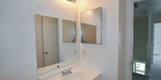 3BR/1.5BA Home – Great Norfolk Location! Gallery 26