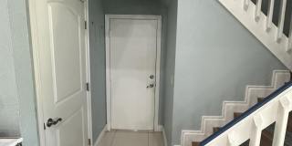 8 ELTON Place Gallery 4