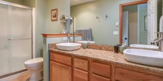 in town Kingston 3 bedroom townhome now available in town Kingston 3 bedroom townhome now available Gallery 10