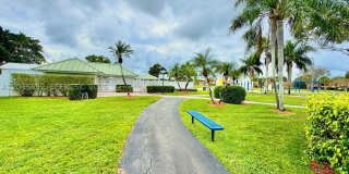 1415 SW 110th Way Gallery 29