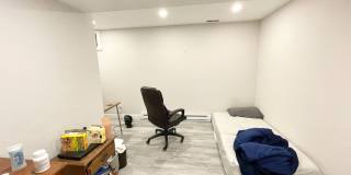 5 Bed / 2.5 Bath Mission Hill Home | In-Unit Laundry | Garage Parking | 9/1 Gallery 9