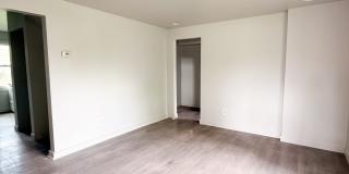 15815 Evergreen Road Gallery 3