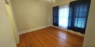 111 N Center Street unit: 2R Gallery 4