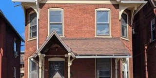 758 GRACE Street Gallery 1