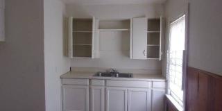 3 bdrm 1 bath Gallery 5