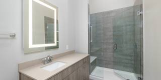 North and Line Apartments Gallery 26