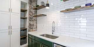 1306 S East Street Gallery 18