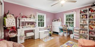 911 RIVA RIDGE DR Gallery 44