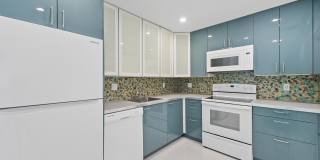 3220 Bayview Drive unit: 302 Gallery 4