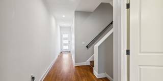 325 WRIGHT Street Gallery 7
