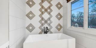 450 Wells Avenue Gallery 29