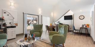 Lakes Edge Gallery 17