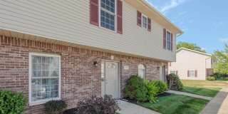 3501 S Oaklawn Circle Gallery 1