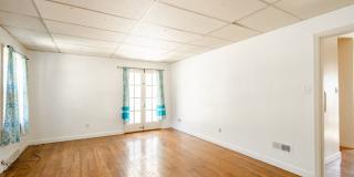 804 W 18th St Gallery 1