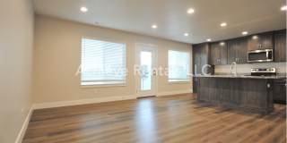 Midland Square Townhome | Located Near Parks, Schools, & More Gallery 3