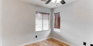 VIBRANT 3BEDROOM 2.5BATH HOME IN 89015 Gallery 24