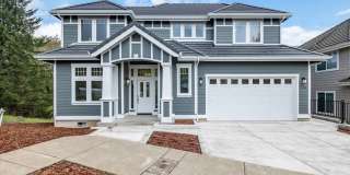 Spacious Custom Built Home in NW Corvallis Gallery 1
