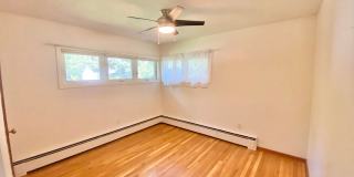3 Bedroom House South End Neighborhood Burlington Available in September 5th! Gallery 15