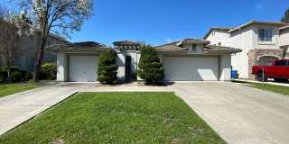 Spacious Single Story Home Gallery 1