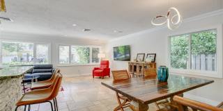 309 Oak St Gallery 29