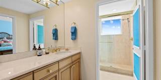 3055 Harbor Drive Gallery 1
