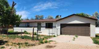 Long Realty & Property Management - Updated Ranch Home on 1 Acre Gallery 1