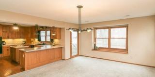 Huge 3-bedroom, 4-bath, 3-car garage townhome in Longfellow neighborhood Gallery 10