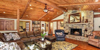1280 Snowbunny Lane Gallery 2