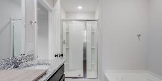 Spacious 3BR End Unit with Modern Finishes Gallery 23