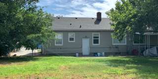 1405/1407 Marshall Ave. Gallery 14