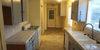Spacious 3BD/2BA Home in Bakersfield's 93306 — Garage, Driveway, Backyard! Gallery 7