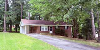 Lithia Springs 3 Bed-1 Bath Stepless Ranch, Private Lot, Carport Gallery 1