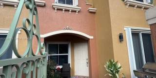 943 SW 143rd Ter Gallery 2