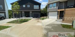 3 Bedroom, 2.5 Bath Modern Townhome in North Kansas City, MO 3 Bedroom, 2.5 Bath Modern Townhome in North Kansas City, MO Gallery 1