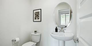 Modern 2+ Bedroom, 2++ Bathroom Living in the Heart of West Oakland’s Prescott Neighborhood Modern 2+ Bedroom, 2++ Bathroom Living in the Heart of West Oakland’s Prescott Neighborhood Gallery 5
