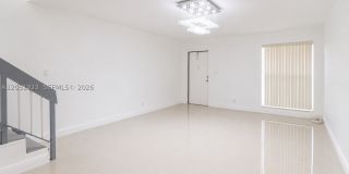 5215 SW 40th Ave Gallery 4