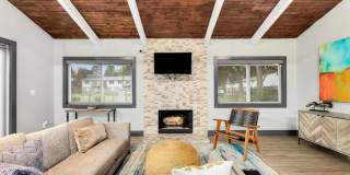 Driftwood Gallery 11