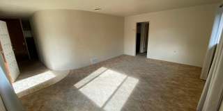Sunny Quiet Cul-de-sac home Gallery 3