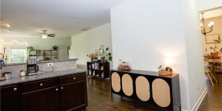 5415 Nessee Street Gallery 12