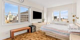 60 East 8th Street Gallery 4