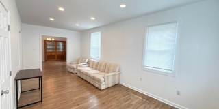 Remodeled 2 bed/ 1 bath Home in Q-town Gallery 1