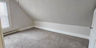 260 Laurel St Gallery 7